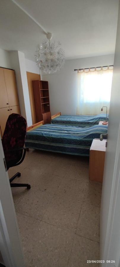 Private Bedroom Paphos Central Ngoại thất bức ảnh
